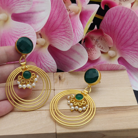 Emerald Natural Stone Round Dangler