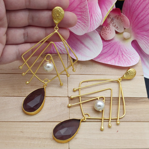 Wine Natural  Stone Fish Dangler